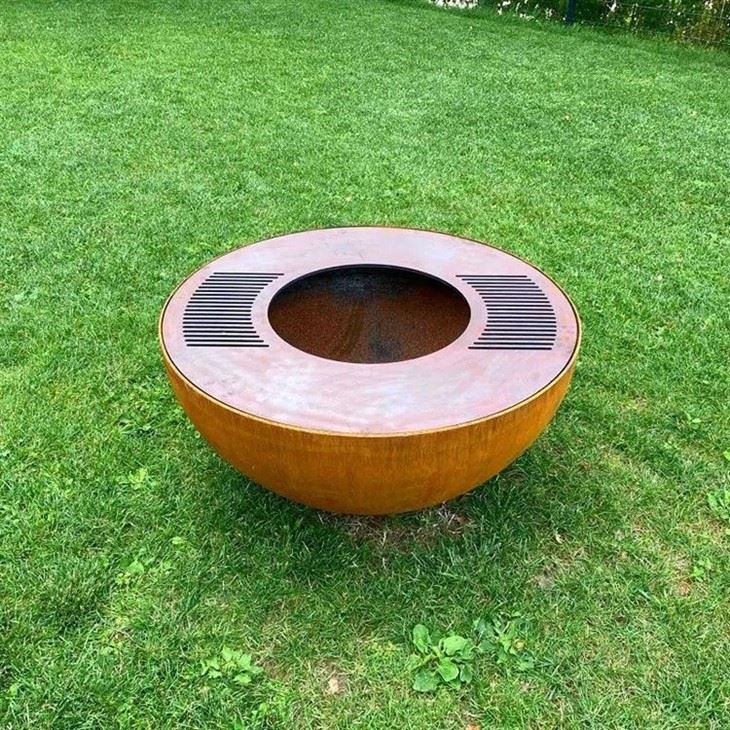 Barbecue Grill Fire Table