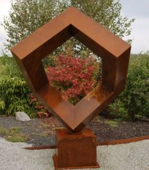 Seni Abstrak Arca Keluli Corten